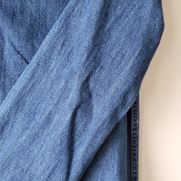 Asos medium wash button down women's denim shirt Size 6 - Picture 8 of 12